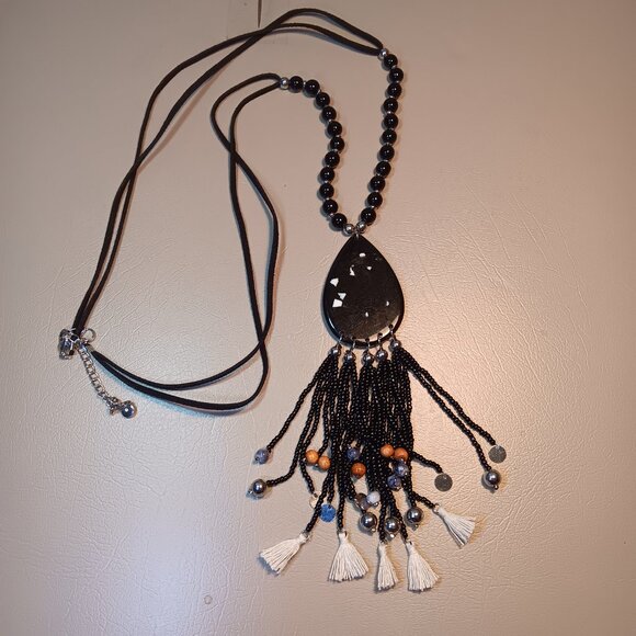 Cato black pendant statement necklace & black rectangular rhinestone earrings - Picture 2 of 10